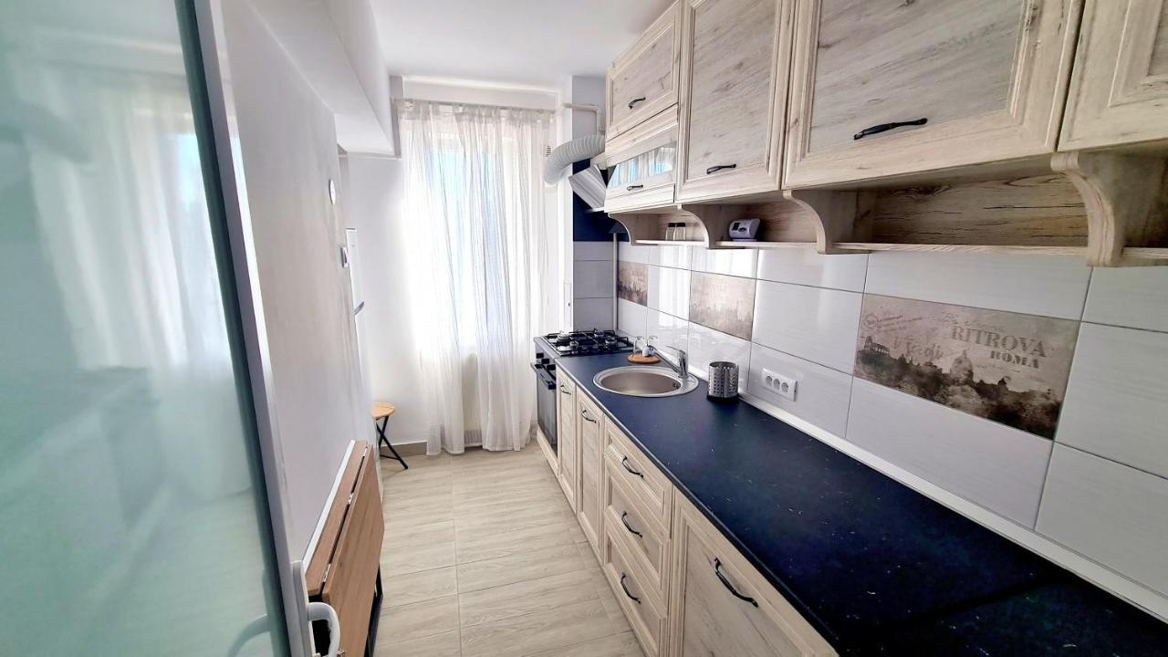 פיטסטי Belle Apartments - Central מראה חיצוני תמונה