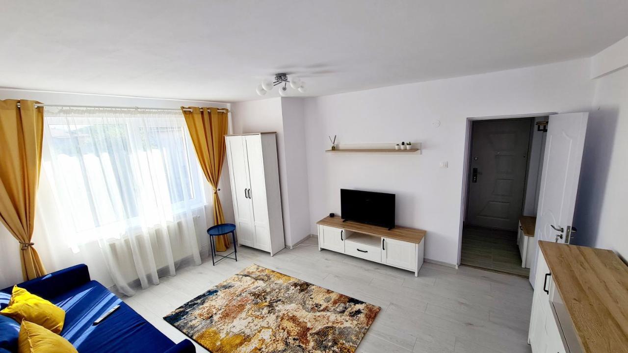 פיטסטי Belle Apartments - Central מראה חיצוני תמונה